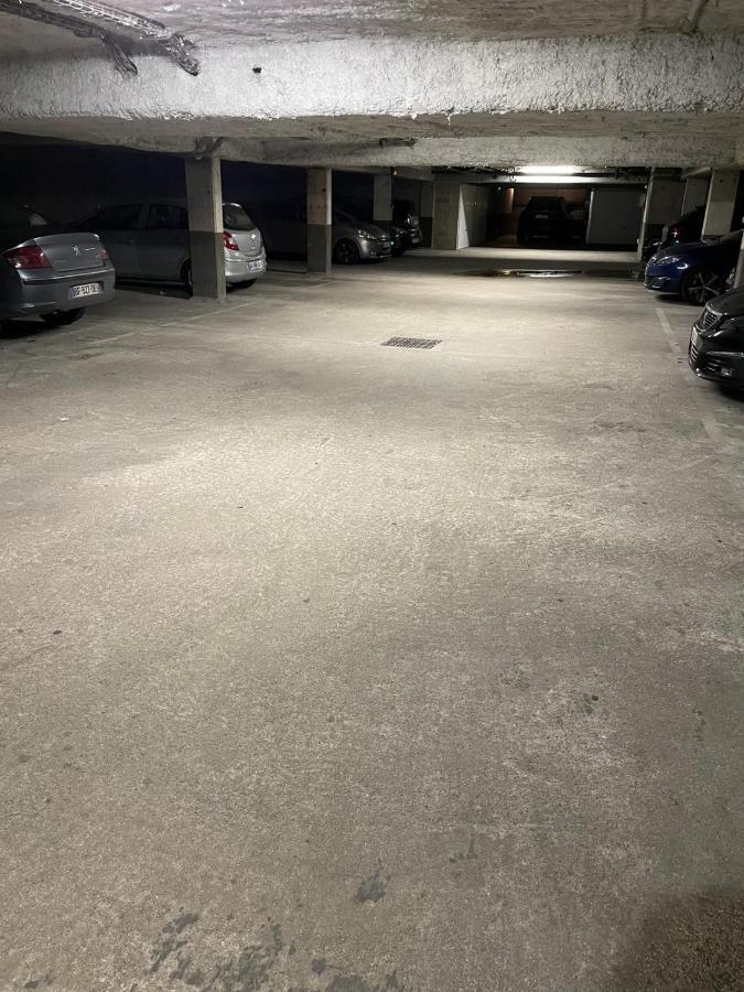 Charmant 2 Pieces A La Gare De クレイユ エクステリア 写真